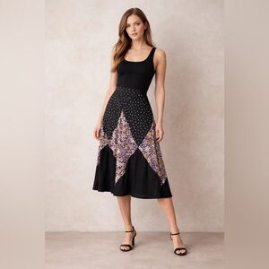 Mauve x Anthropologie / Polka Dot Floral Diamond Skirt XS